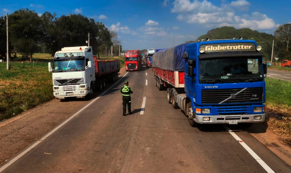 CASARABE-PEDRO IGNACIO MUIBA: CONFLICTO POR EL  ESTADO DEL CAMINO PONE EN JAQUE LA PRODUCCIÓN