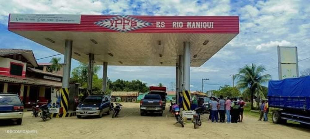 Yucumo y San Borja  amenazan con bloquear  carreteras por falta  de combustible