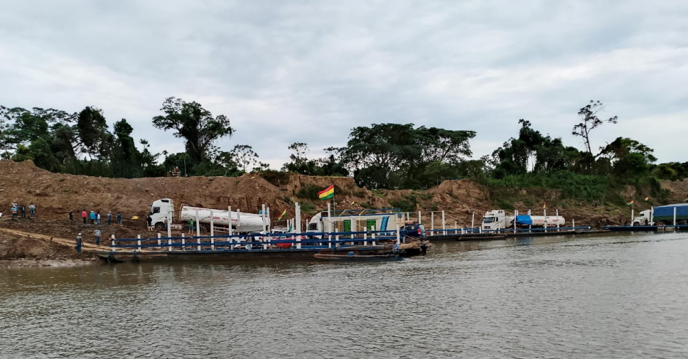 Transportistas exigen puente en el río Mamoré  para agilizar ruta clave entre Oriente y Occidente