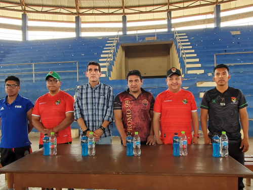 Selección boliviana Sub-20 de futsal inicia concentración en Trinidad para torneo en Perú