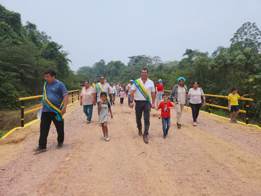 Inauguran puente en honor a Roger Canido Rea y fortalecen el desarrollo en comunidades de San Javier