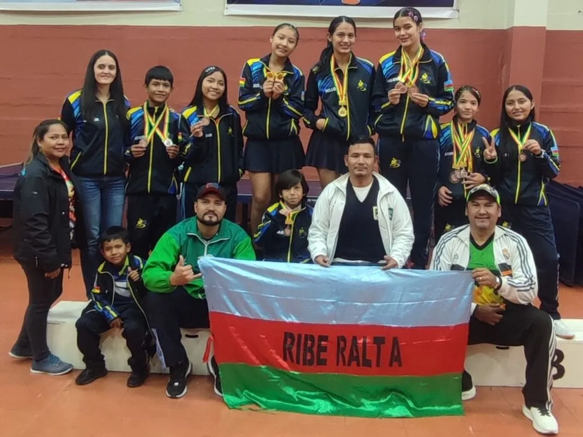 EL BENI SUBE AL PODIO NACIONAL CON 10 MEDALLAS EN TENIS DE MESA