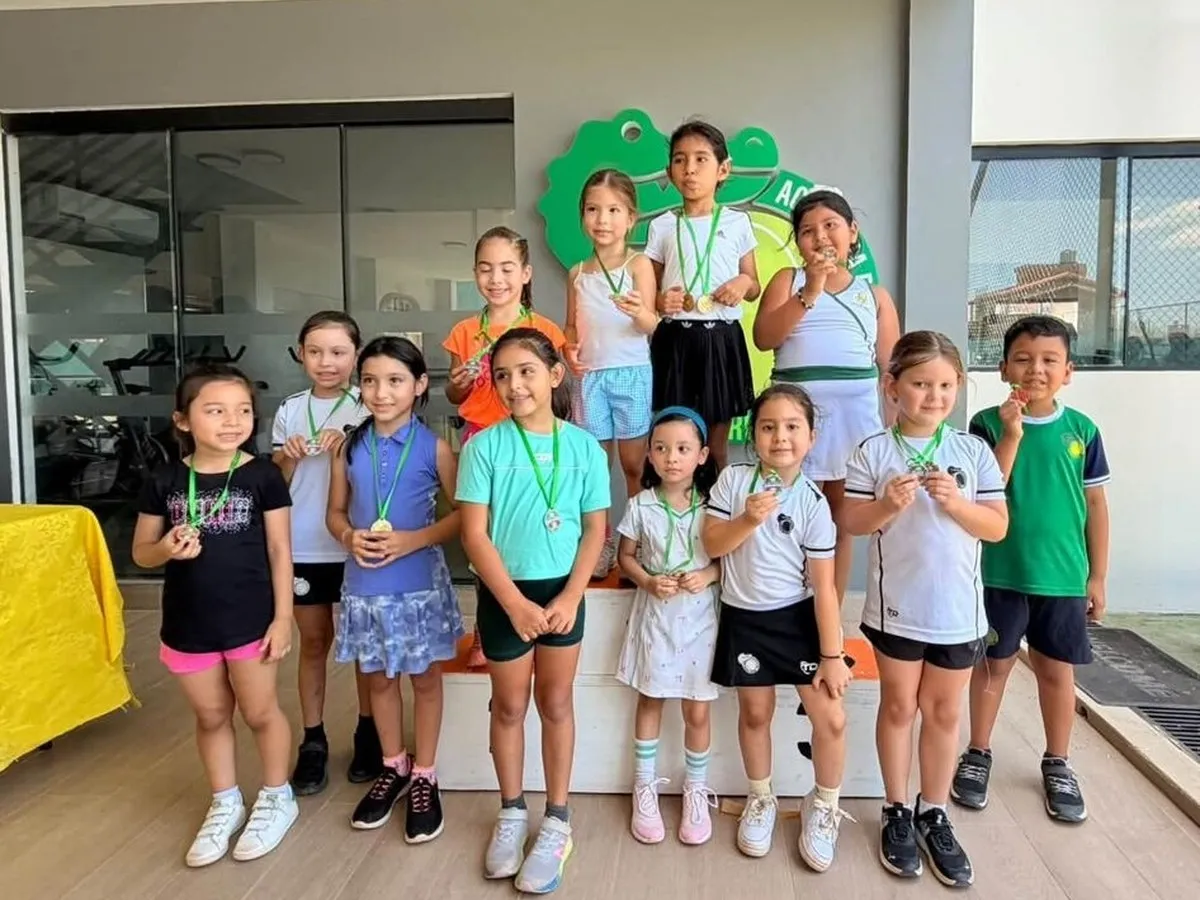 LAS NUEVAS PROMESAS DEL TENIS CONQUISTAN EL TORNEO DE INICIACIÓN