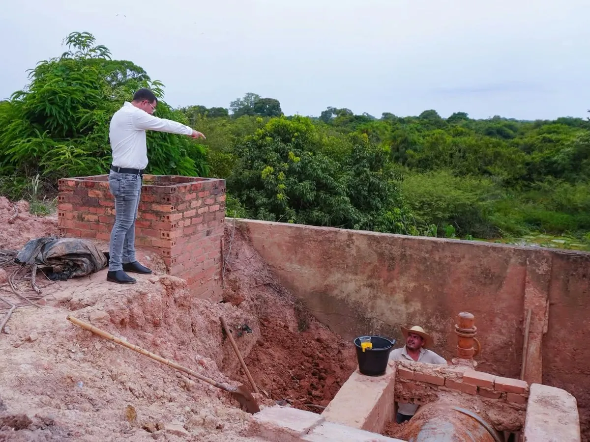 Santa Ana: Alcalde inspecciona trabajos en anillo deflector