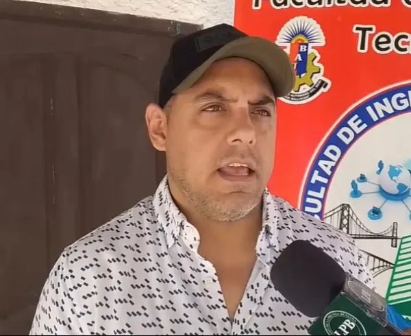 MÉNDEZ PLANTEA USAR ESTUDIOS DE LA UAB PARA ORDENAR EL TRÁFICO URBANO