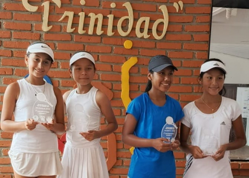 Tenis: Beni celebra éxitos en dobles y se prepara para las finales de singles en el torneo G-2