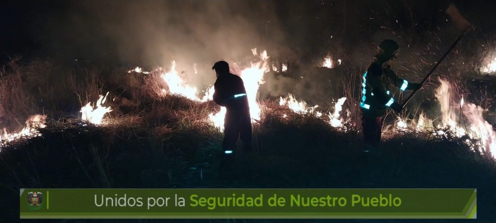 Bomberos ‘Tocopilla’  contiene incendio  de alta magnitud  en San Pedro II