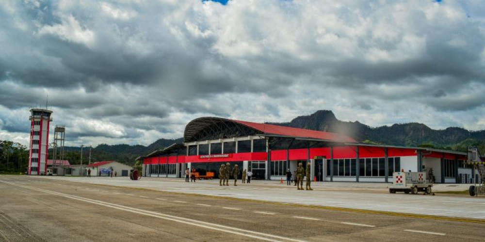 Suspenden autorización  de despegue y  aterrizaje en aeropuerto  de Rurrenabaque