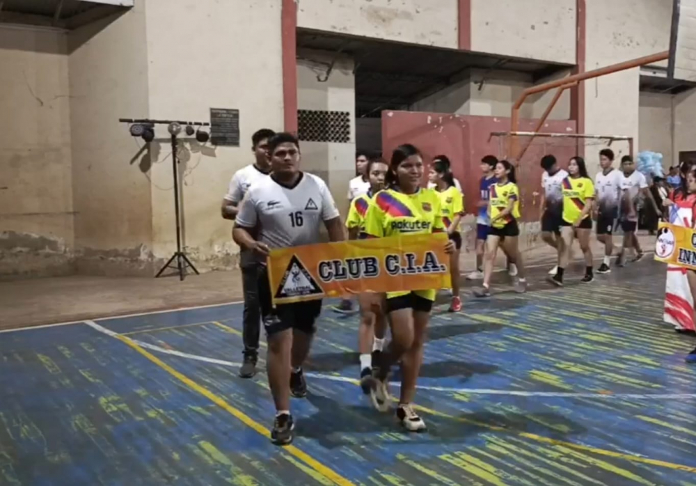 Equipos de voleibol municipal listos para la batalla en el nuevo campeonato