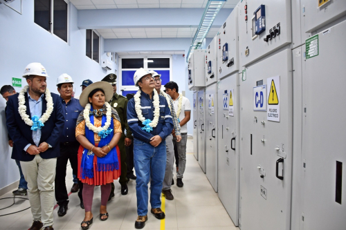 El presidente Arce entregó equipamiento para fortalecer el sistema eléctrico cochabambino