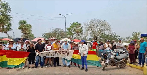 Bloqueo aísla y provoca desabastecimiento en varios barrios de Trinidad.