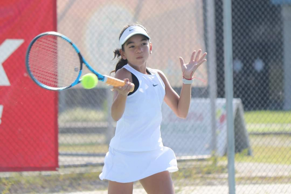 Partidos suspendidos por lluvia: Beni jugaba semifinales de tenis, se reanudarán este miércoles