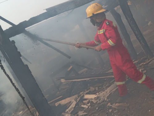 Incendio estructural  en Villa Moisés es  controlado por los Bomberos ‘Tocopilla’